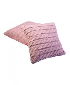 Подушка вязаная декоративная Коса розовая, 45х45 см