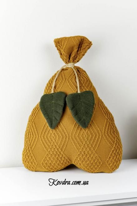 Декоративний текстильний виріб "Подушка-груша" Охра, 40 см